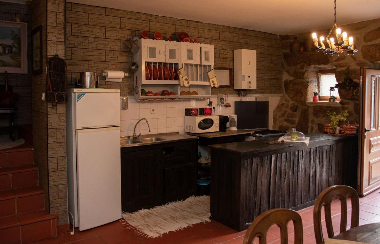 モンジン・デ・バスト Casa Senhor Da Ponteヴィラ エクステリア 写真